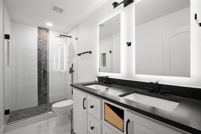 Building Photo - 8717 Panadero Dr