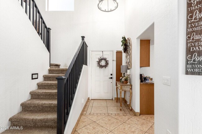 Building Photo - 13829 W Rovey Ave