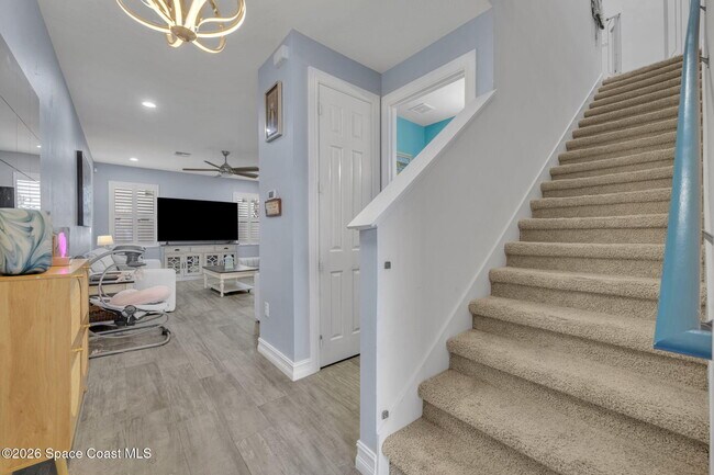 Building Photo - 1445 Isabella Dr