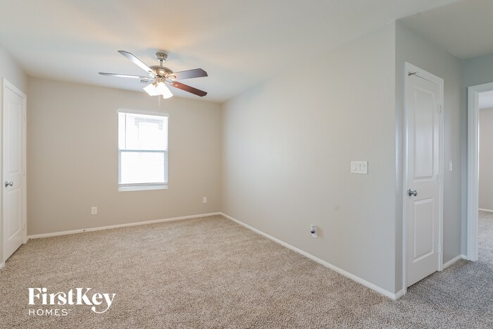 Building Photo - 9312 Colinton Ct
