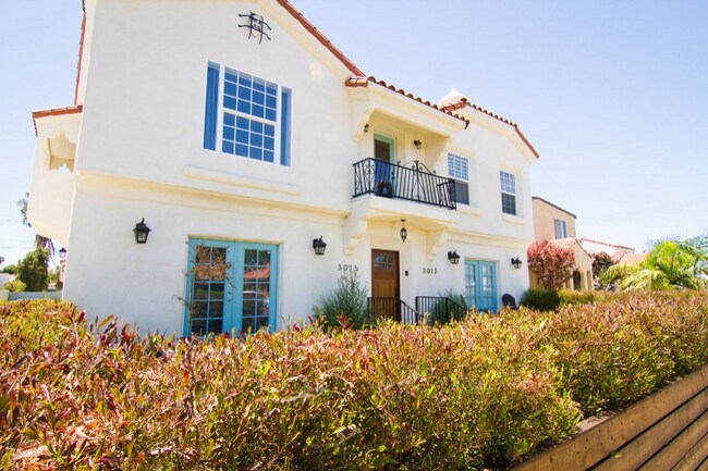 Building Photo - 3013 Somerset Dr