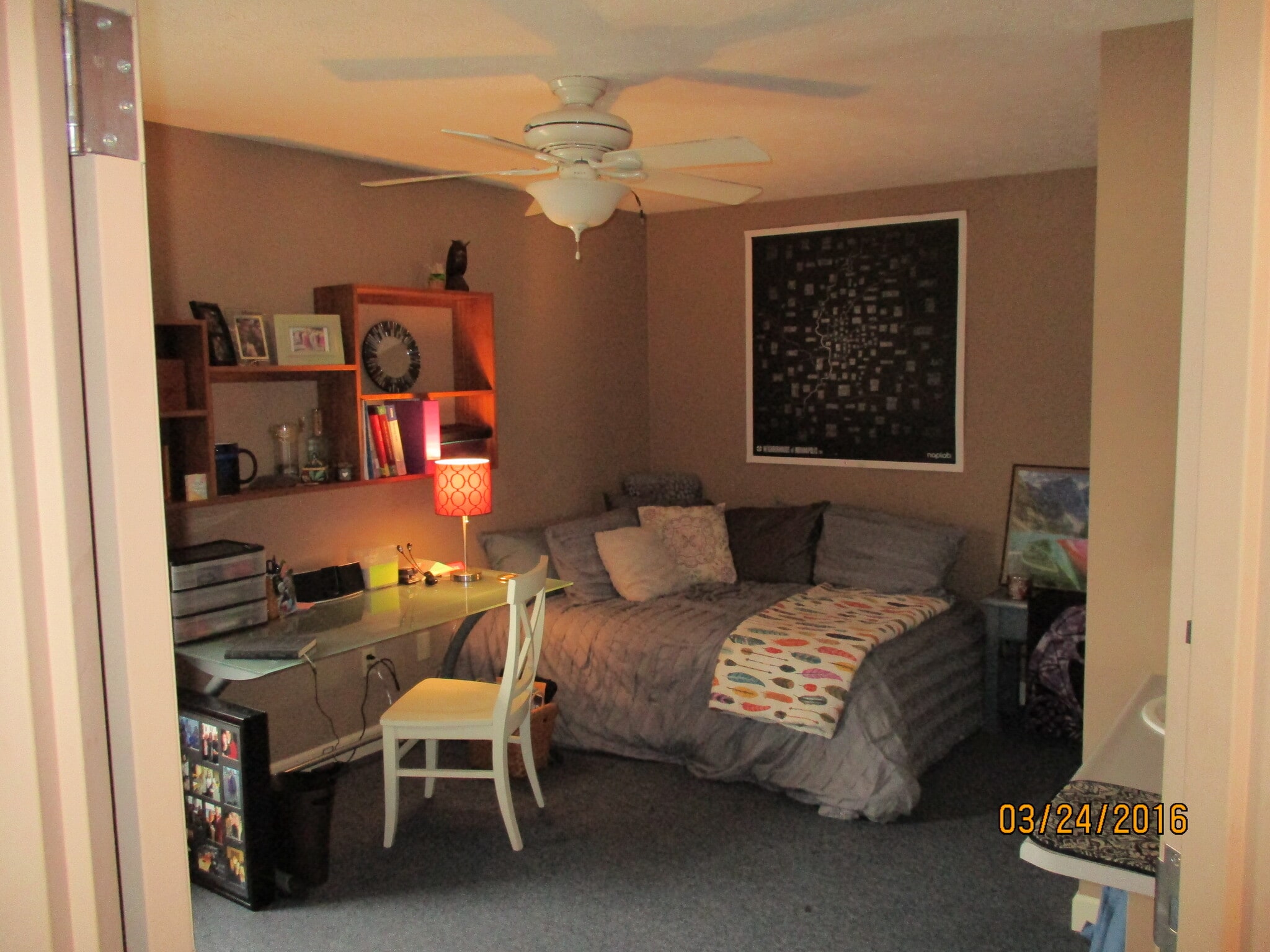 Bedroom-1 - 701 N Dicks St