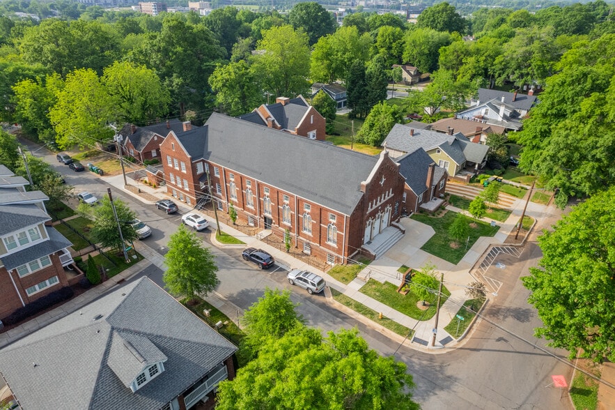 Building Photo - 201 Grandin Rd