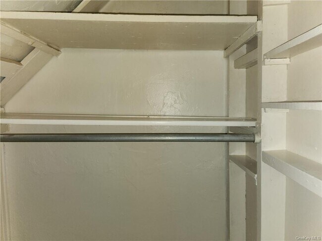 Building Photo - 4709 Murdock Ave