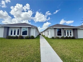 Building Photo - 10 Puffin Ave