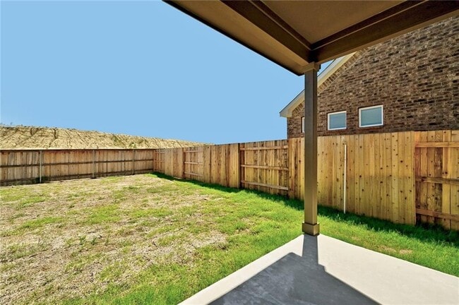 Building Photo - 806 Pepperbark Loop