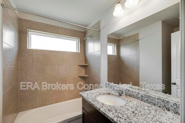 Building Photo - 31664 Bard Ln