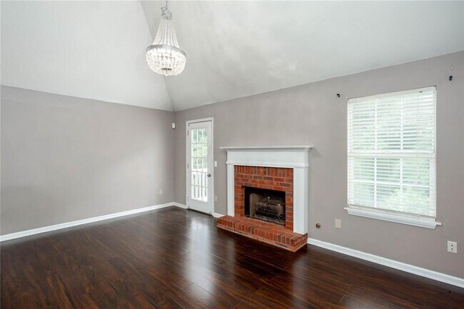 Building Photo - 5414 Sweetsprings Dr SW