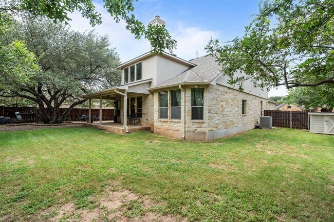 Building Photo - 420 Wild Rose Dr
