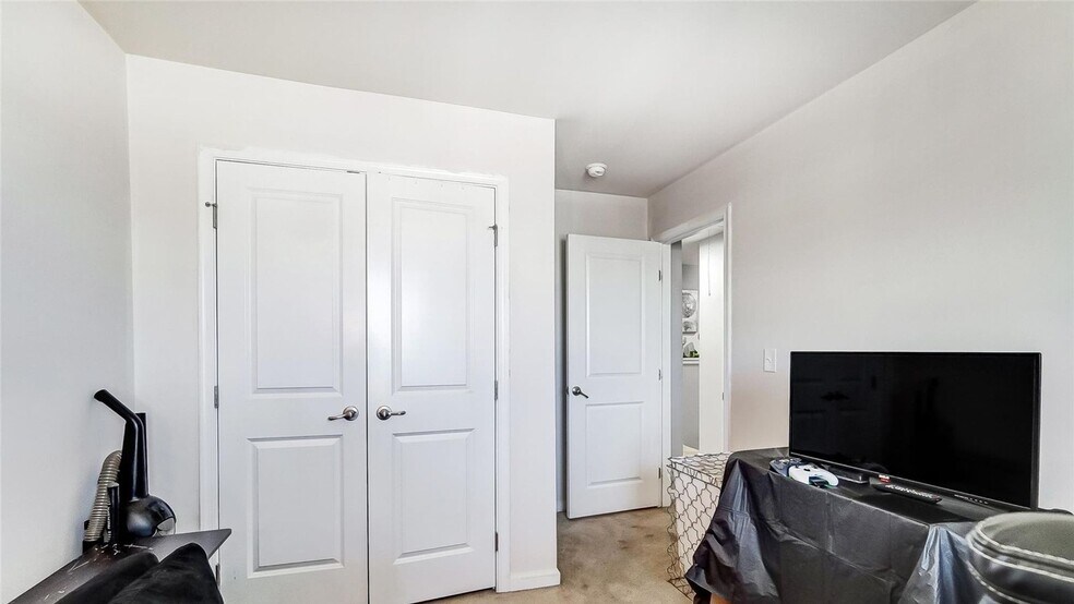 Building Photo - 6402 Terrace View Ct