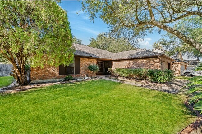 Building Photo - 22018 Silver Lode Dr