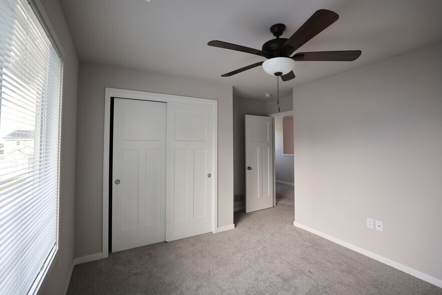 Building Photo - 4728 167th St