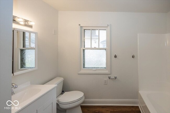 Building Photo - 6144 Winthrop Ave