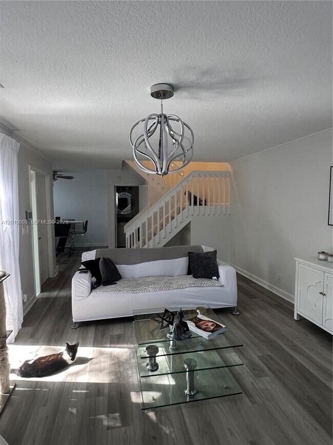 Building Photo - 3357 Cocoplum Cir