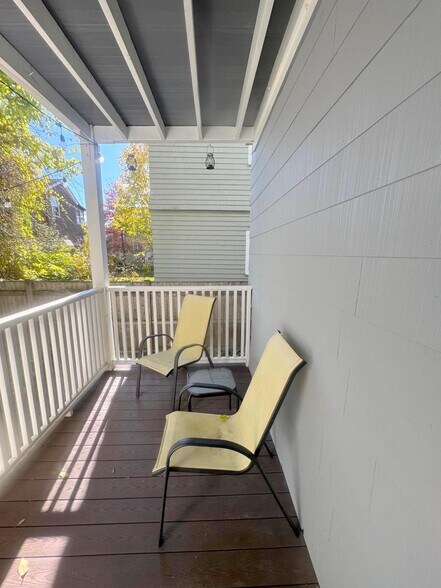 Building Photo - 11 Belmont Sq