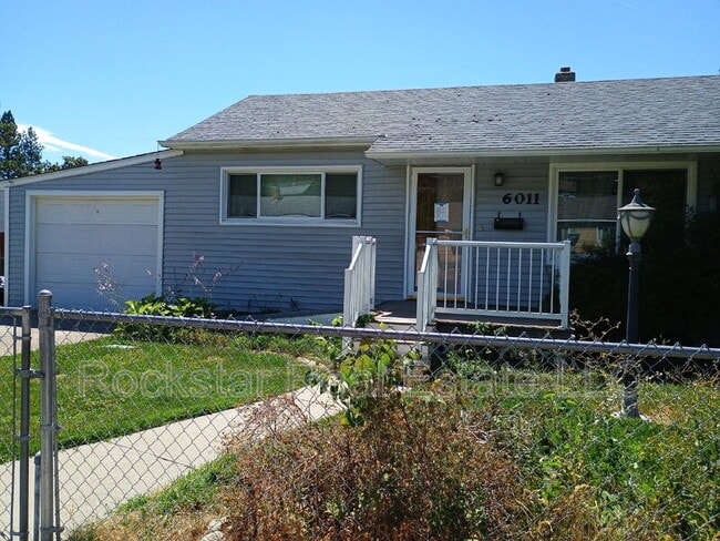 Building Photo - 6011 N Forest Blvd