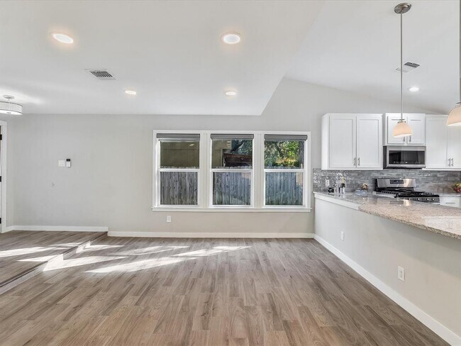 Building Photo - 10310 Bilbrook Pl
