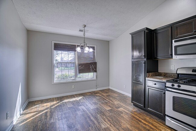 Building Photo - 4823 Penrose Dr