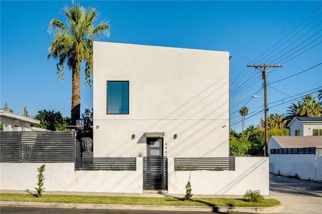 Building Photo - 9462 Odessa Ave