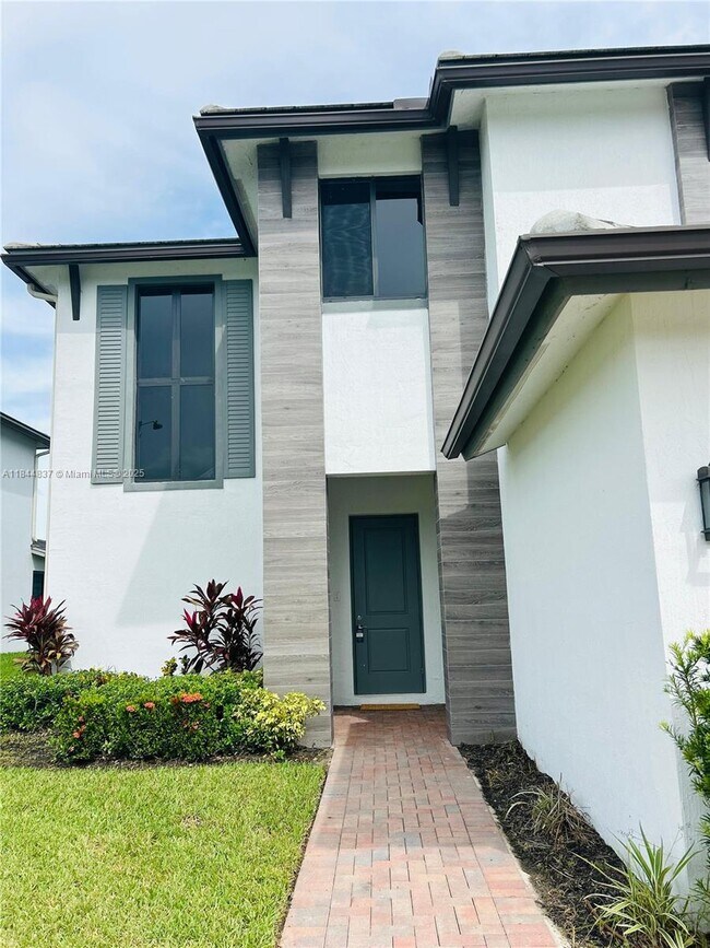 Building Photo - 5032 Frattina St.