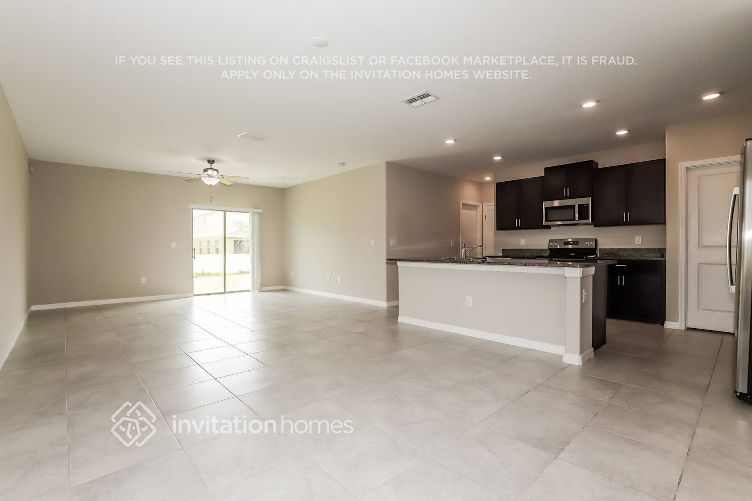 Building Photo - 2178 Jungle Dr