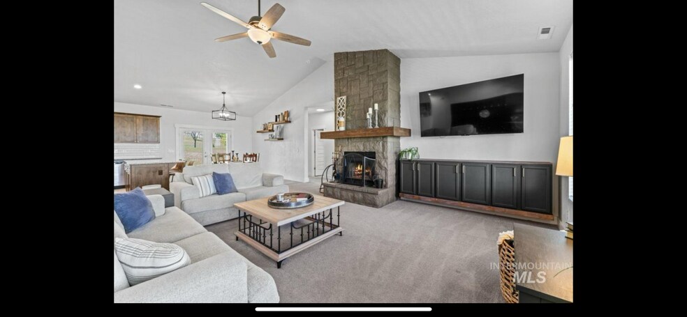 Building Photo - 22205 Aura Vista Way