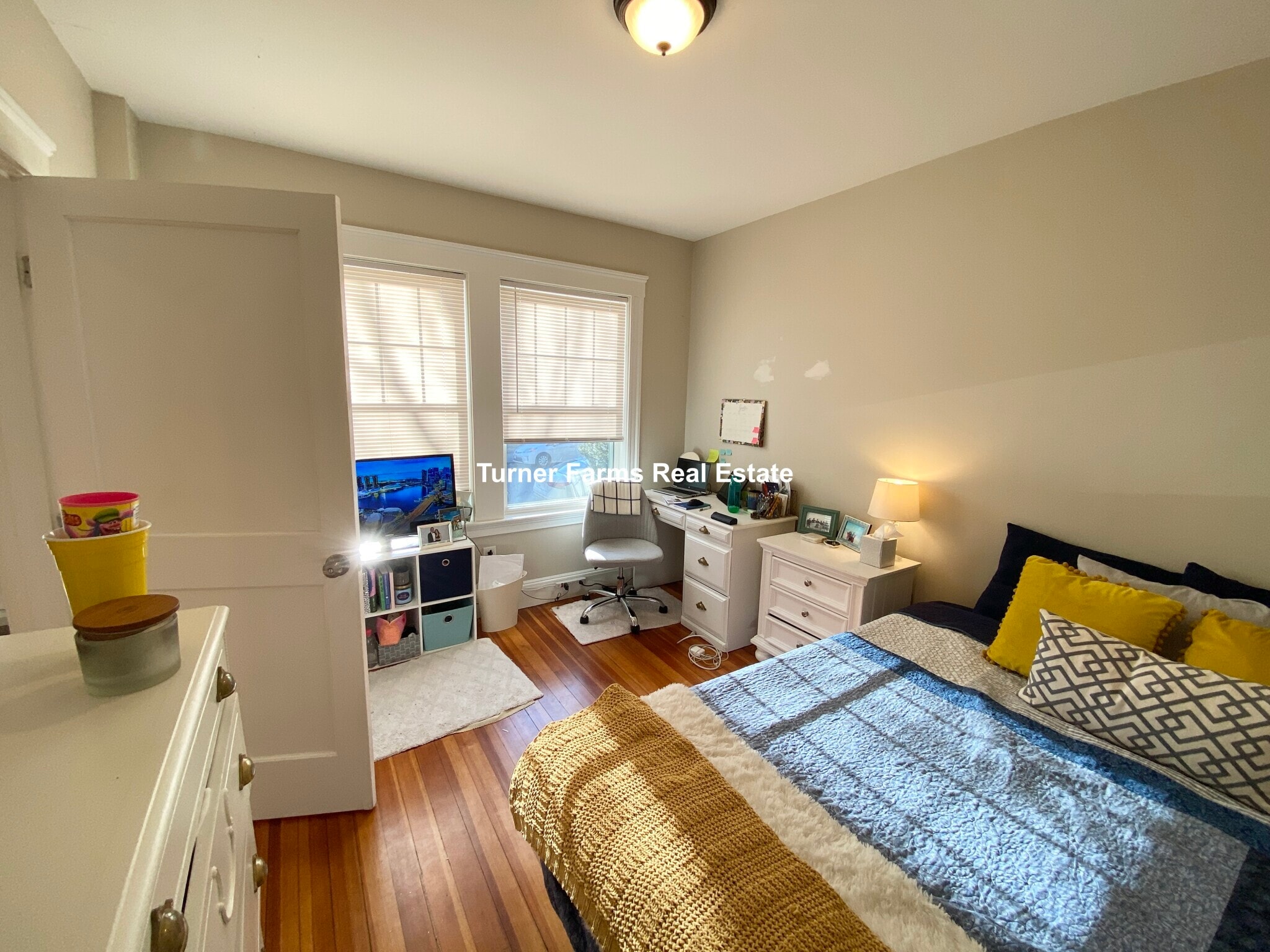 Building Photo - 21 Moraine St