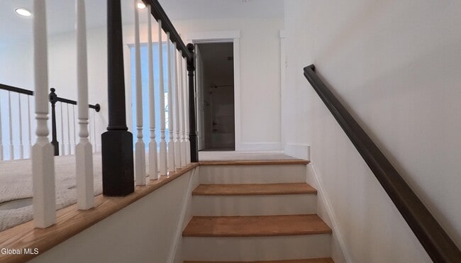 Building Photo - 745 Watervliet Shaker Rd