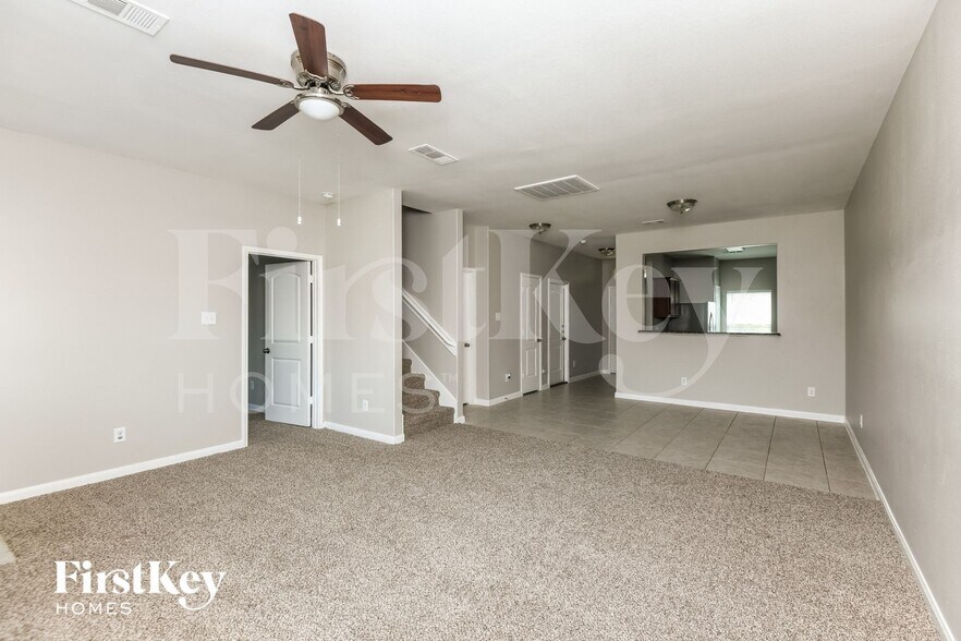 Building Photo - 6324 Trinity Creek Dr