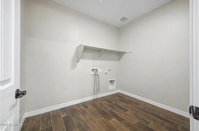 Building Photo - 4286 E Mesquite St