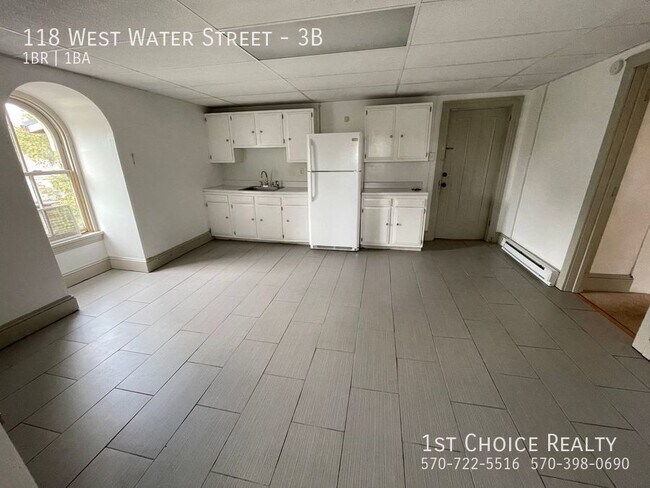 Building Photo - 118 W Water St