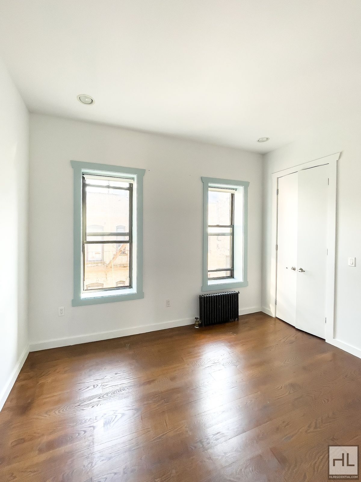 Building Photo - EASTERN PARKWAY / 2-Bed 1 Bath