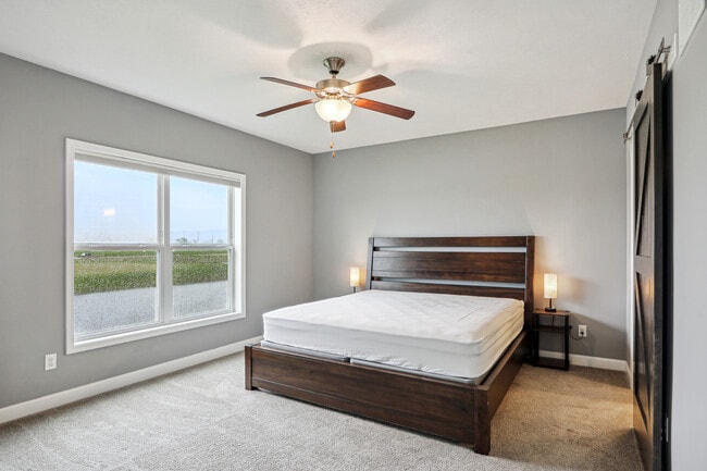 Building Photo - 4533 Nicklaus Dr