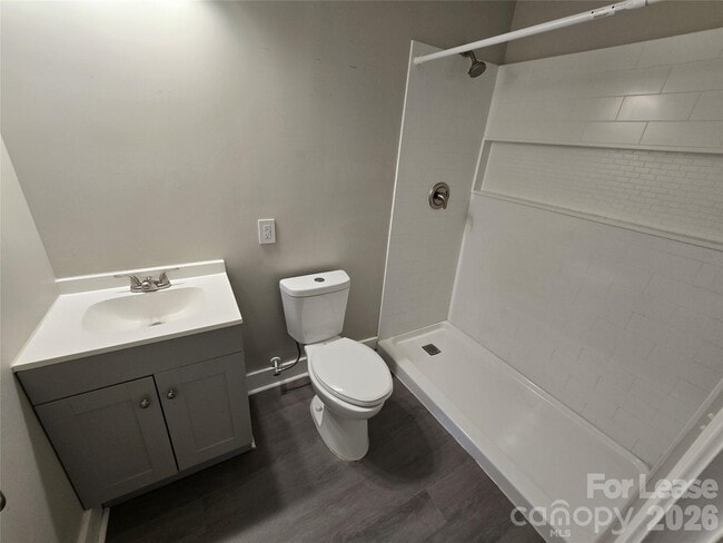 Building Photo - 2727 Englehardt St