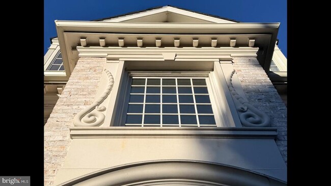 Building Photo - 1289 Ballantrae Farm Dr