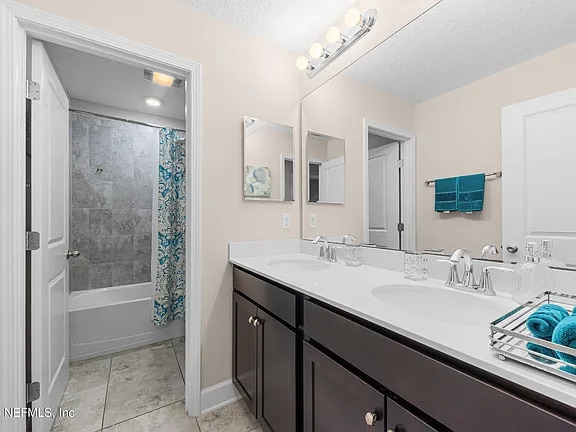 Building Photo - 15672 Tisons Blf Rd