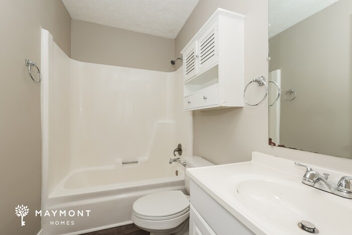 Building Photo - 103 Kentwell Dr