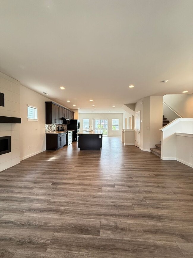 Building Photo - Spacious 3BR Home in Arcadia Terrace