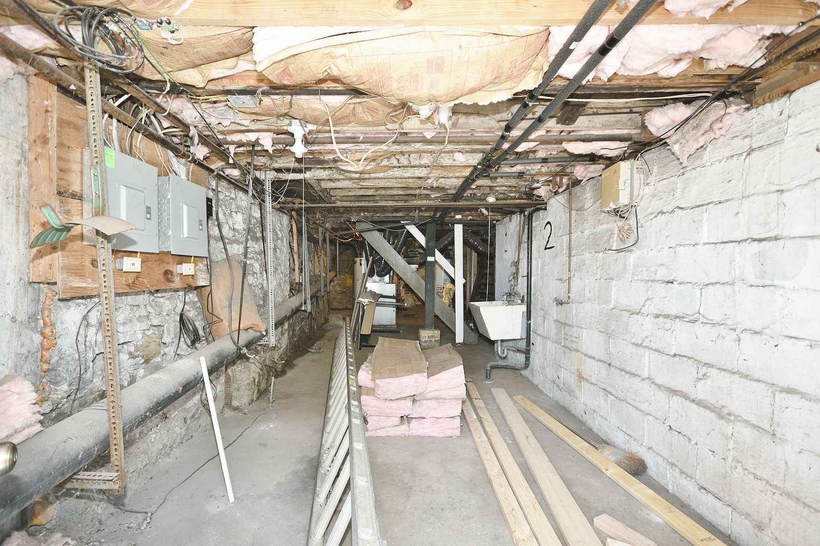 Building Photo - 1103 Crosby St