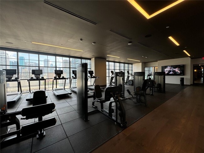 Building Photo - 159 NE 6th St