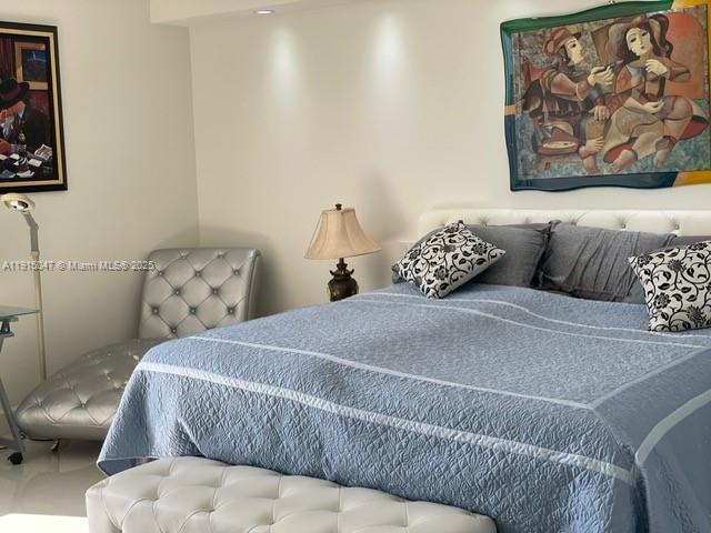 Building Photo - 19707 Turnberry Way