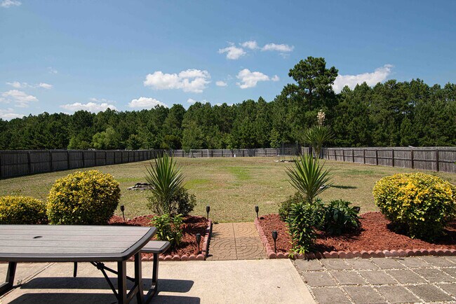 Building Photo - 158 Peytons Ridge Dr