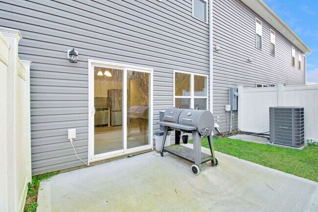 Building Photo - 237 Winstead Lp