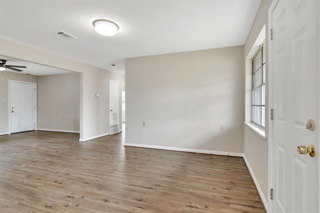 Building Photo - 1490 Reynolds Rd