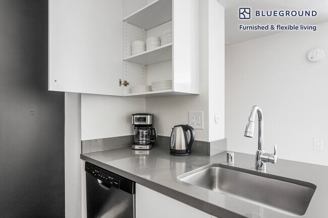 Building Photo - 3654 Barham Blvd