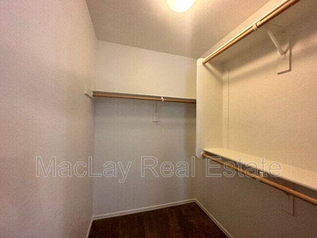 Building Photo - 2538 N 73rd Dr
