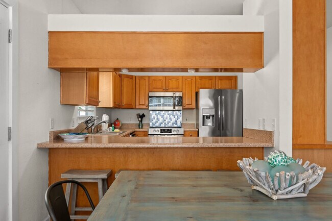 Building Photo - 95 Cobia St