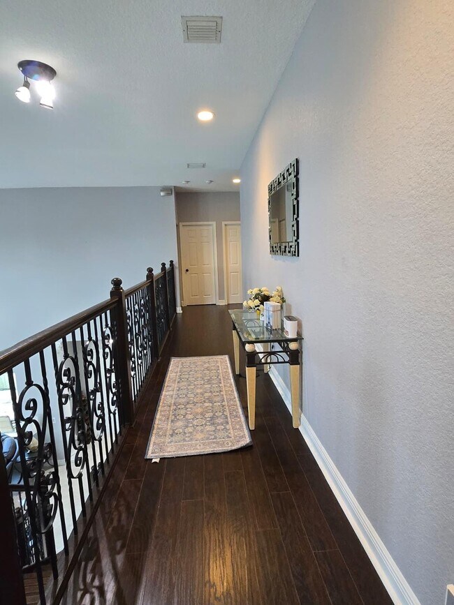 Building Photo - 4102 Artesa Dr