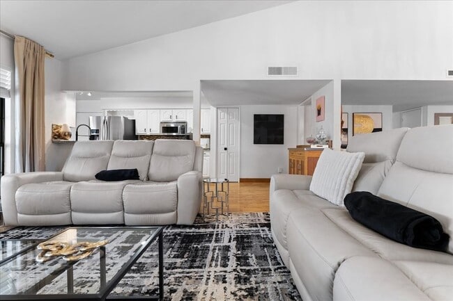 Building Photo - 1208 Kesser Dr