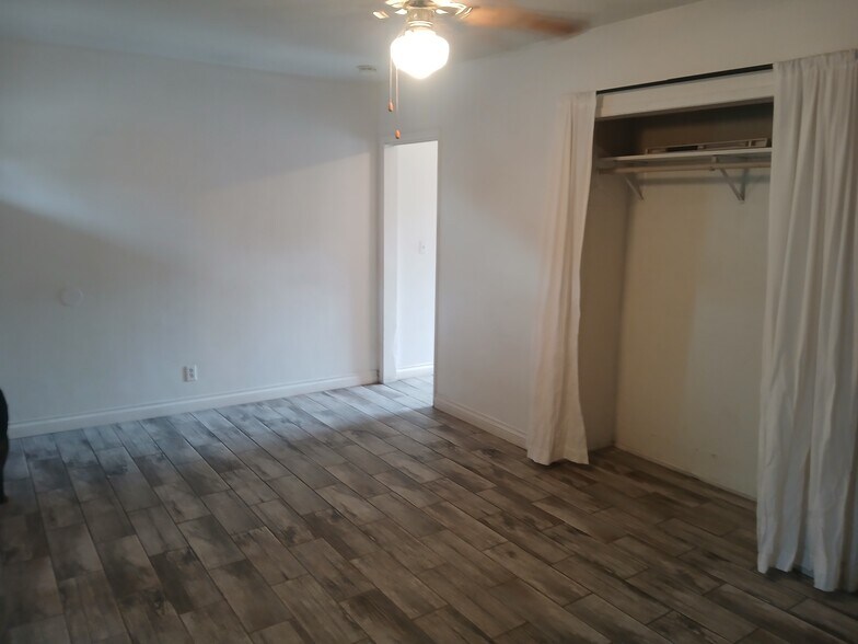 Building Photo - 8141 6th St